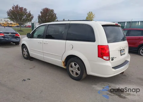 2013 Dodge Grand Caravan Sxt z USA, uszkodzony, nr VIN 2C4RDGCG4DR523725